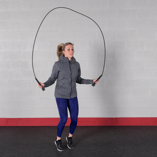 Un entraînement très intense avec la corde à sauter