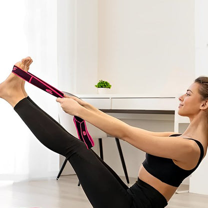 femme tire ses pieds avec l'elastique